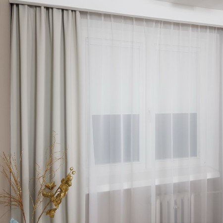 Zasłona zaciemniająca blackout