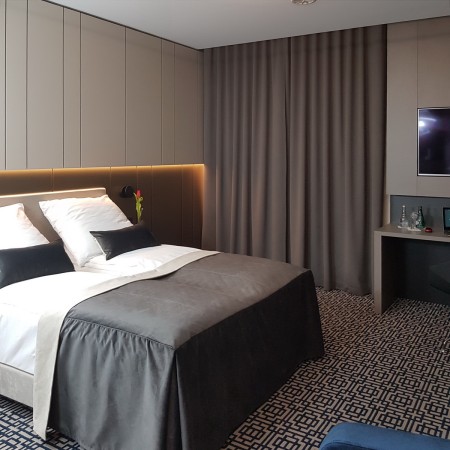 Zasłony zaciemniające do sypialni.