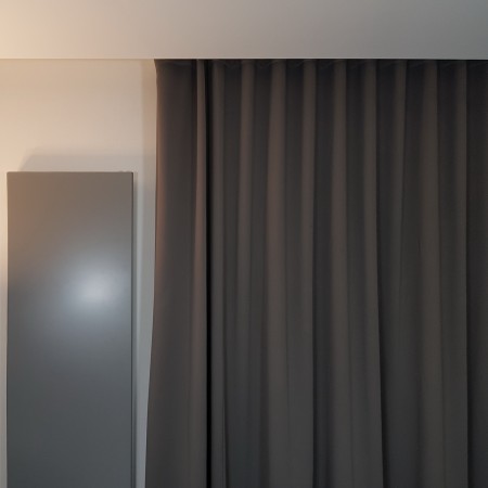 Zasłona zaciemniająca blackout z atestem.