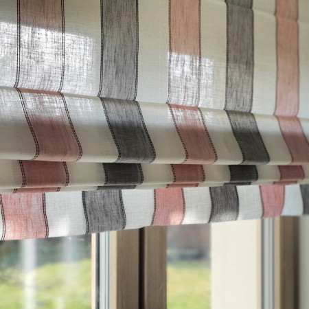 Nowoczesna roleta rzymska