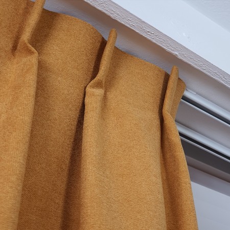 Zasłona na fleksach - gotowa.