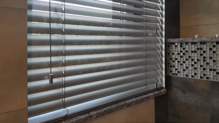 Żaluzje aluminiowe 50mm na wymiar
