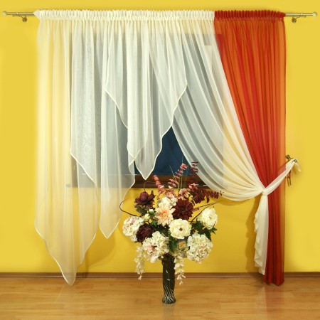 3 MAG 135 Gotowa firana do salonu rozmiar 250x500.jpg