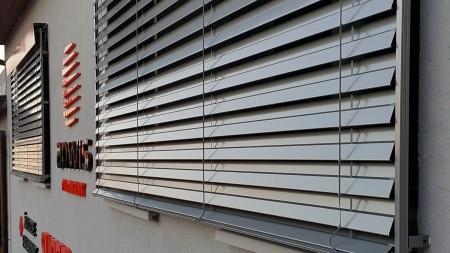 Żaluzje fasadowe Z90 rolety zewnętrzne przeciwsłoneczne.jpg