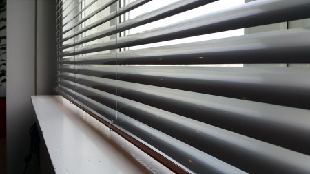 Żaluzje aluminiowe 50 mm na wymiar.