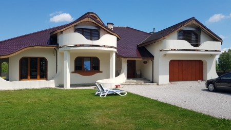 Zewnętrzne żaluzje fasadowe na wymiar