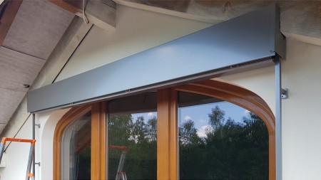 Żaluzje fasadowe z napędem elektrycznym Elero