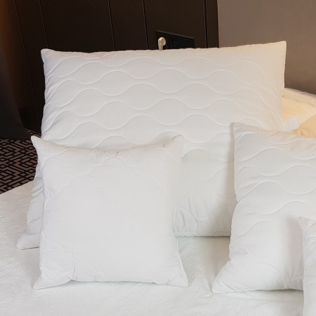 MICRO Poduszka hotelowa w rozm. 70x80 cm