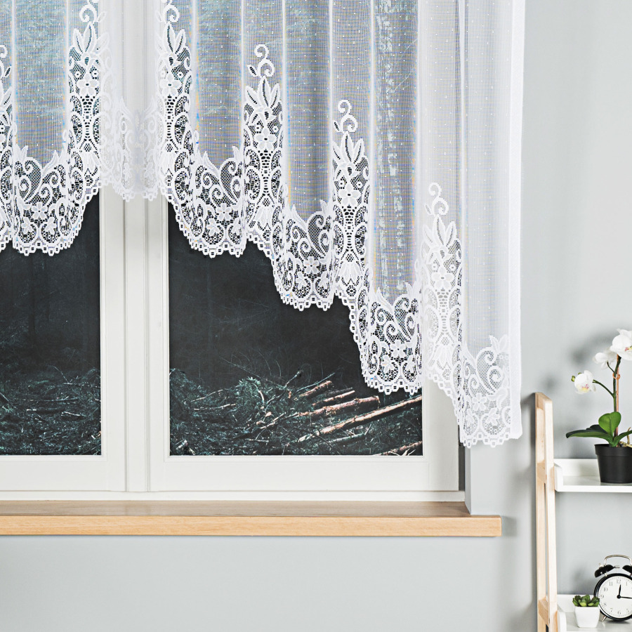 firanka-gotowa-zakardowa-do-kuchni