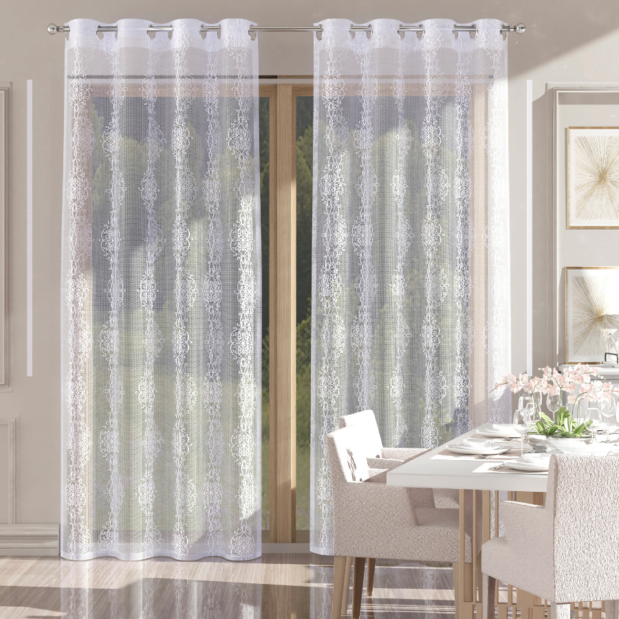 firanka-na-przelotkach-do-salonu