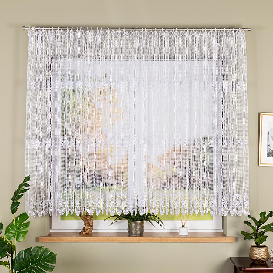 dekoracyjna-firanka-gipiurowa