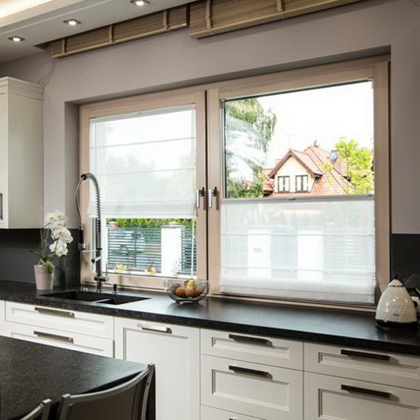 Montaż rolet rzymskich